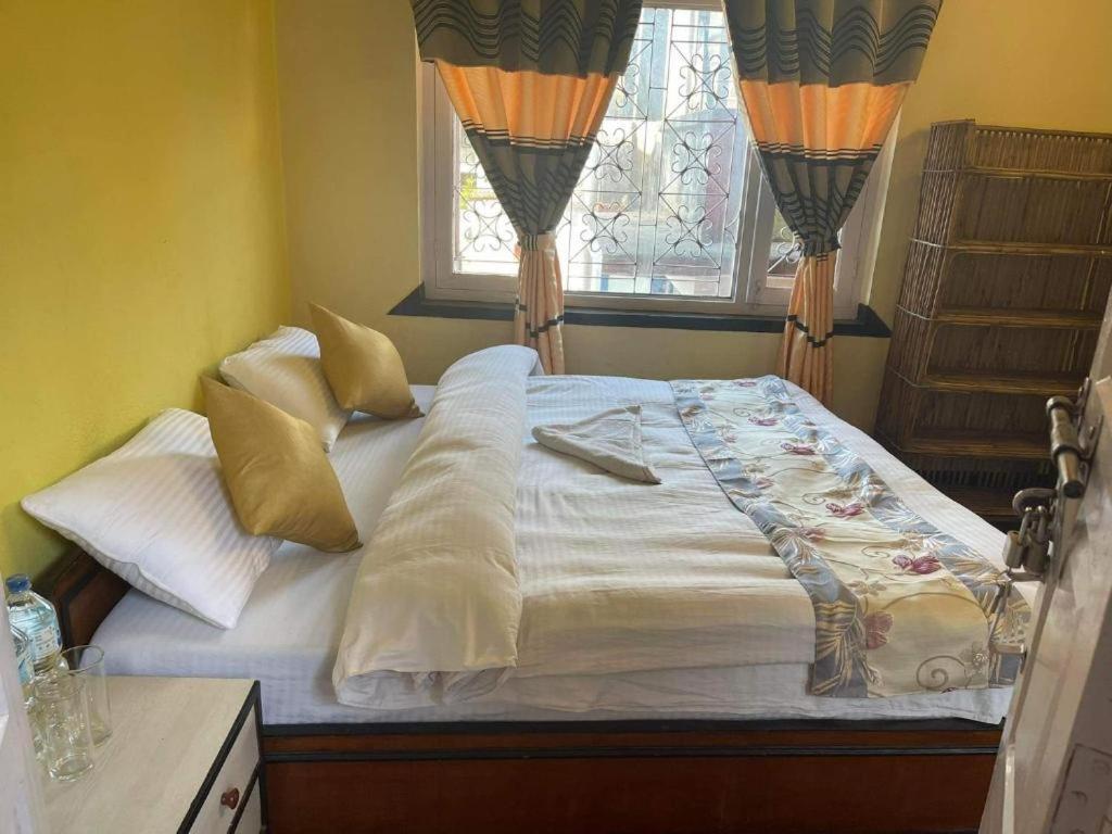 Nirvana Green Peace Home Κατμαντού Εξωτερικό φωτογραφία